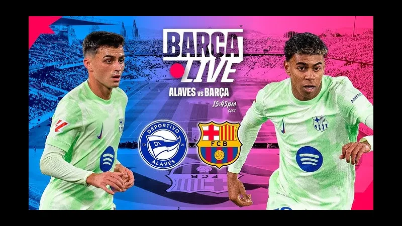 Hậu vệ của Barca ngăn chặn đường bóng của cầu thủ Alaves Hậu vệ của Barca ngăn chặn đường bóng của cầu thủ Alaves