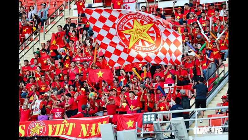 Cầu thủ U22 Việt Nam vượt qua cầu thủ U22 Thái Lan trong trận đấu quyết liệt Cầu thủ U22 Việt Nam vượt qua cầu thủ U22 Thái Lan trong trận đấu quyết liệt